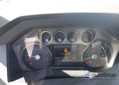 2015 Ford F-250 Lariat из США, поврежденный, VIN 1FT7W2BT4FED62506